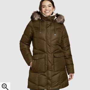 Eddie Bauer Men’s lodge Canadian down parka